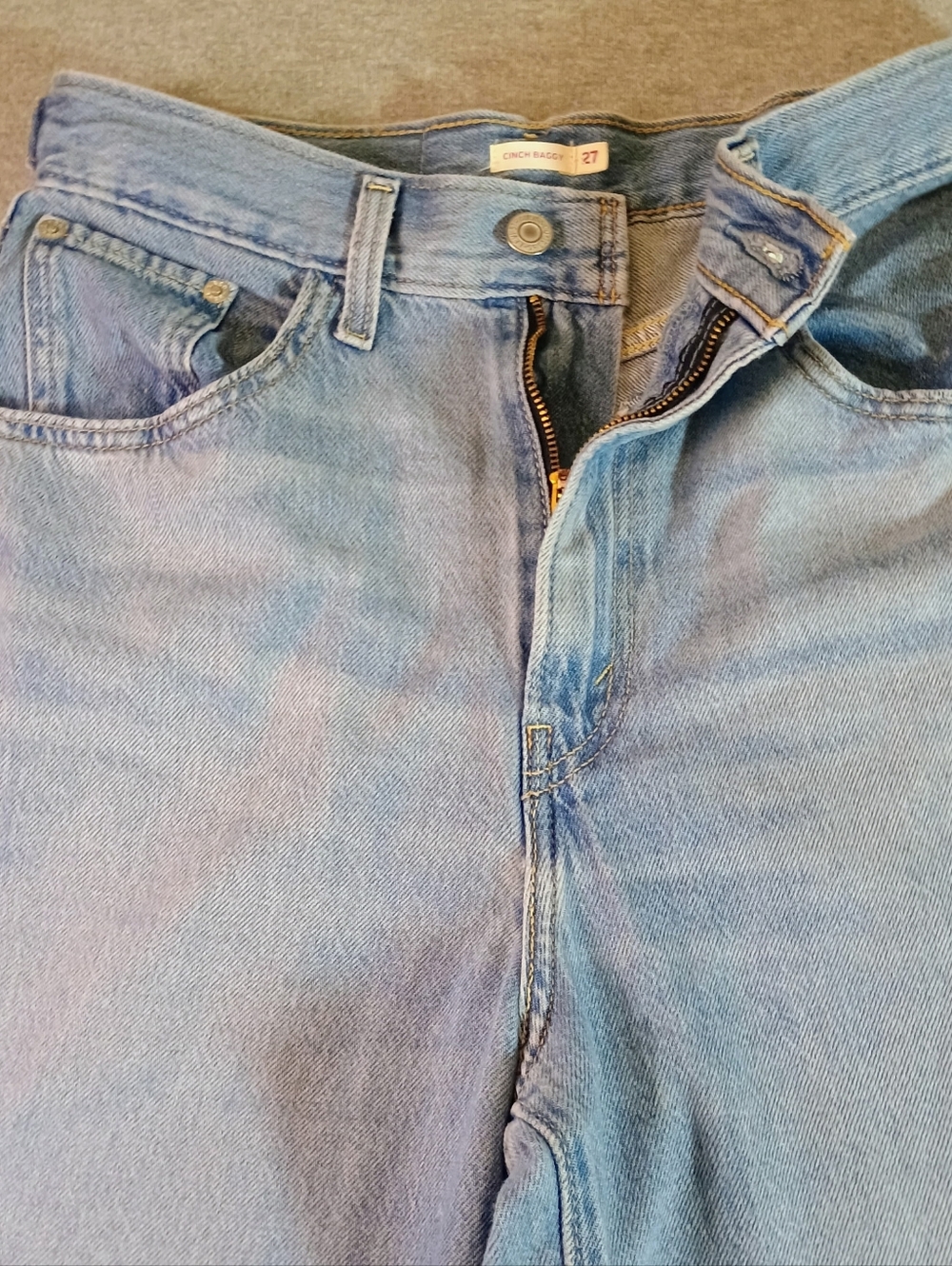 Levi's Women's Size 27  Cinch Baggy Jeans - Picture 5 of 12